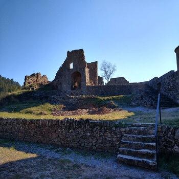 Visita guiada al Castell de Sant Esteve i Sebastià i l'església romànica de Sallent