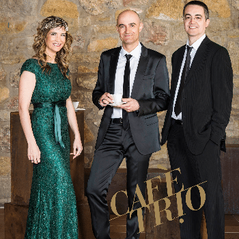 Ball de Carnestoltes amb l'actuació de Cafè Trio