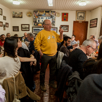 Dinar de cantadors i cantadores amb Joan Garriga - Festival Càntut