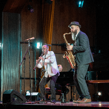 JAZZ A LA FRESCA,   amb  ORIOL ROMANÍ QUINTET