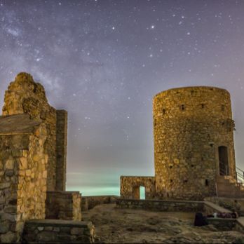 Descobrim el castell de Burriac i les seves llegendes